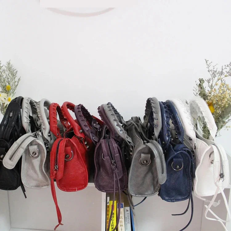 Fashionable Women's 2025 New Elegant Handbag Suitable for Commuting to Work