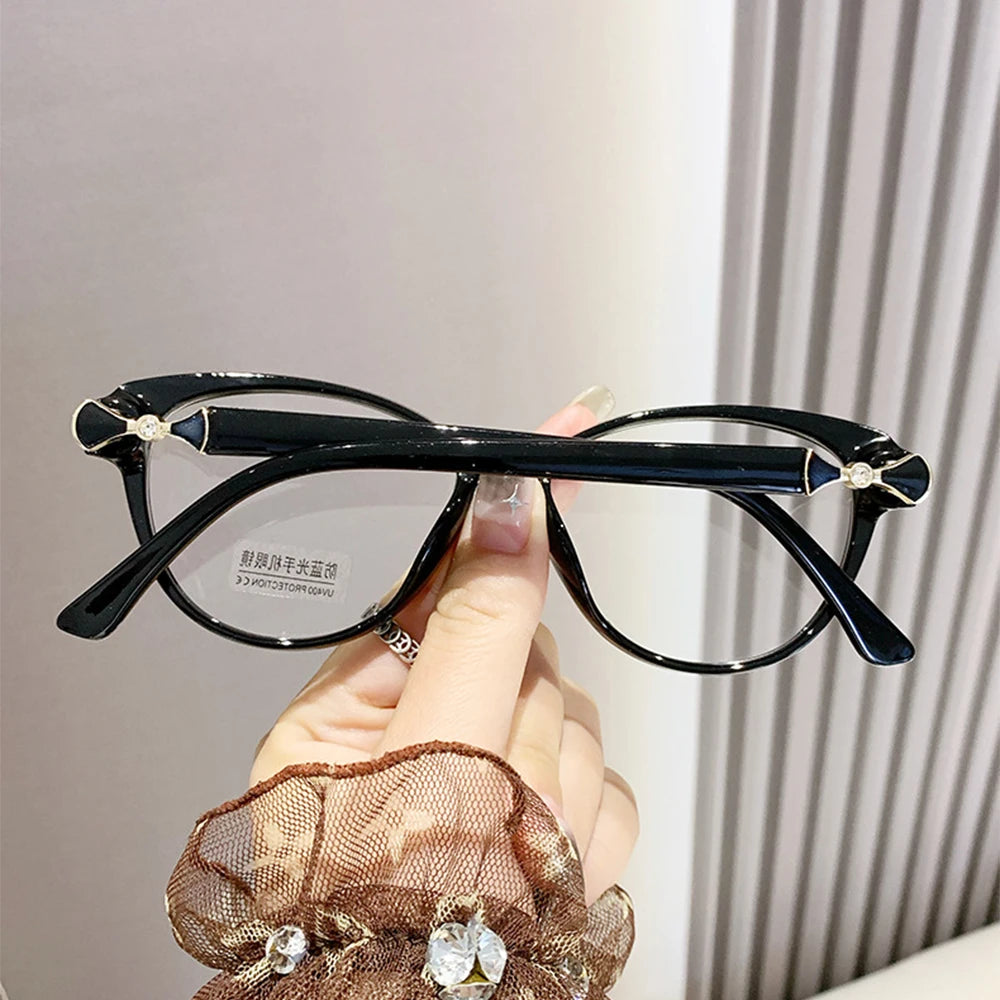 KLASSNUM Women Luxury Reading Glasses 2025 Trendy Cat Eye Frame Anti Blue Ray Eyepiece Magnifing Transparent Plus Lens +1.0-4.0