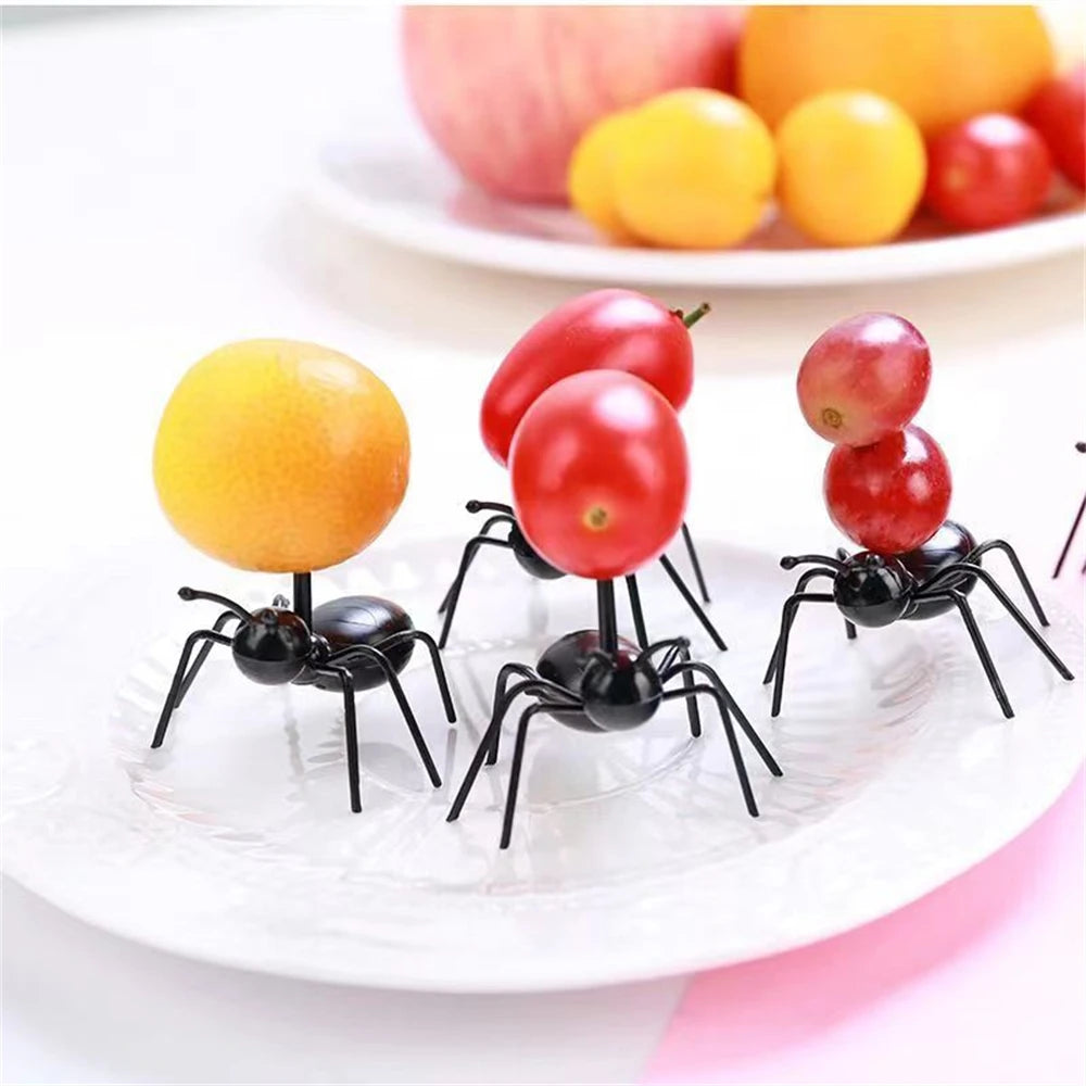 12pcs Ant Toothpicks Food Fruit Picks Decoration Ant Shape Forks Snack Cake Dessert Tableware for Home Decoration Kitchen Party