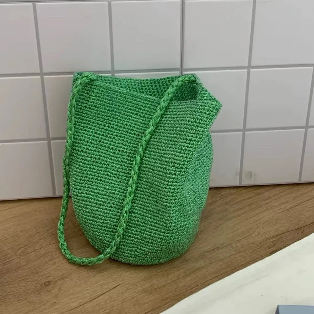 New Large Capacity Handwoven Bucket Bag Solid Color Boho Metal Line Bucket Bag Straw Design Handmade Crossbody Bag Gifts