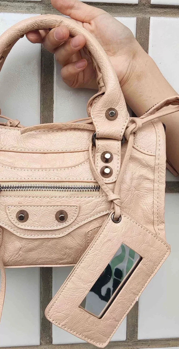 Fashionable Women's 2025 New Elegant Handbag Suitable for Commuting to Work