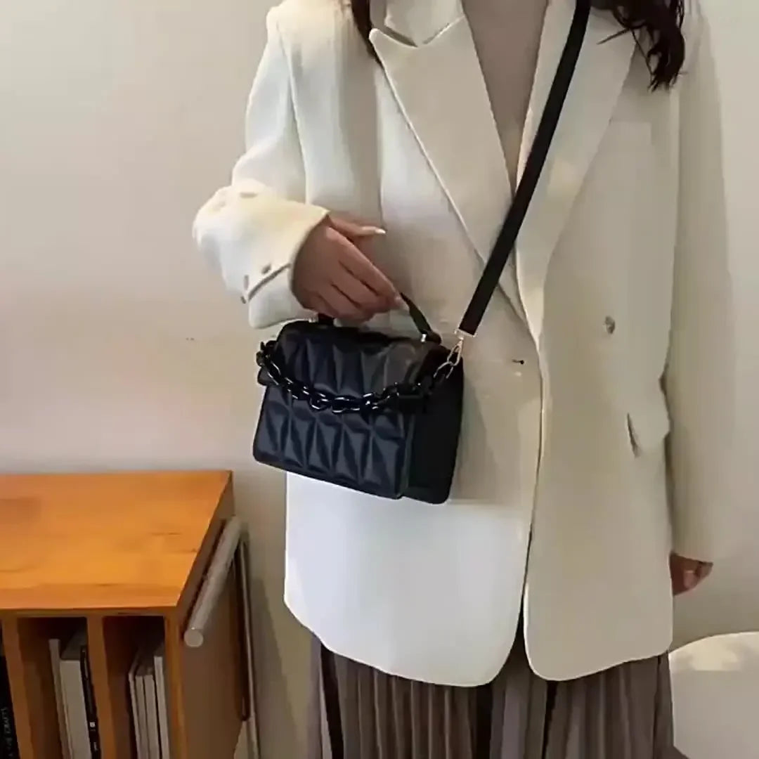 Mini Casual Quilted Crossbody Bag with Magnetic Closure and Adjustable Strap,Small Handbag Tote Shoulder Bag for Women Daily Use