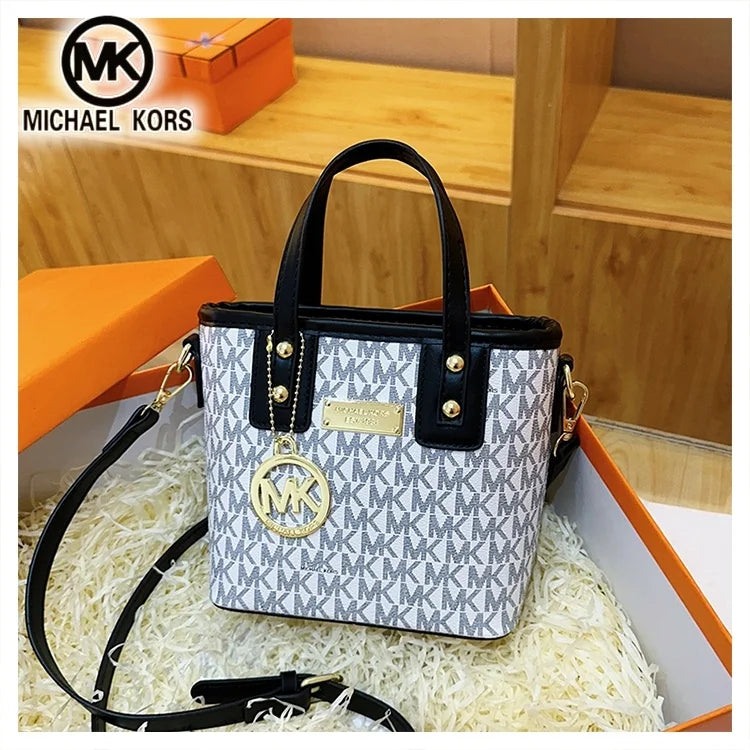 Michael Kors Ladies' one shoulder crossbody bag, fashionable and casual MK classic print, girls' mini bag, travel handbag