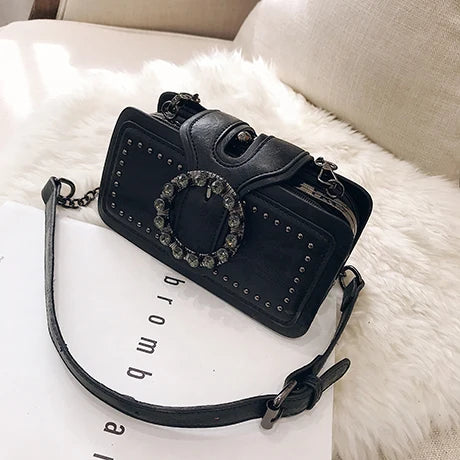 Fashionable Chain Strap Small Square Bag Women's Bag Retro Style Crossbody Bag Versatile Casual Pure Color Lock Buckle Closure