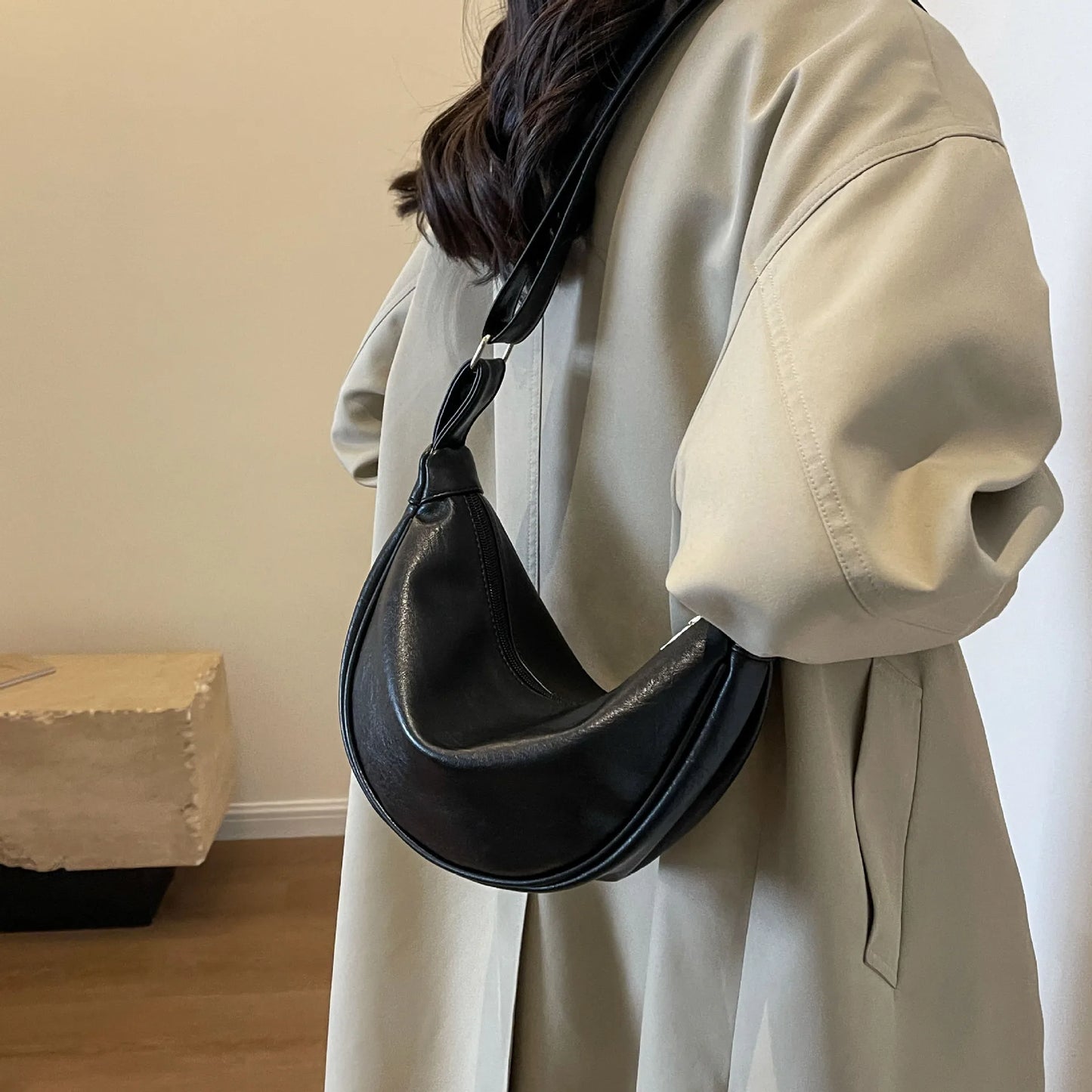 Retro Hobos Bag For Women Half Moon Shoulder Bag Large Capacity PU Leather Zipper Crossbody Bags Solid Color Handbags 2024