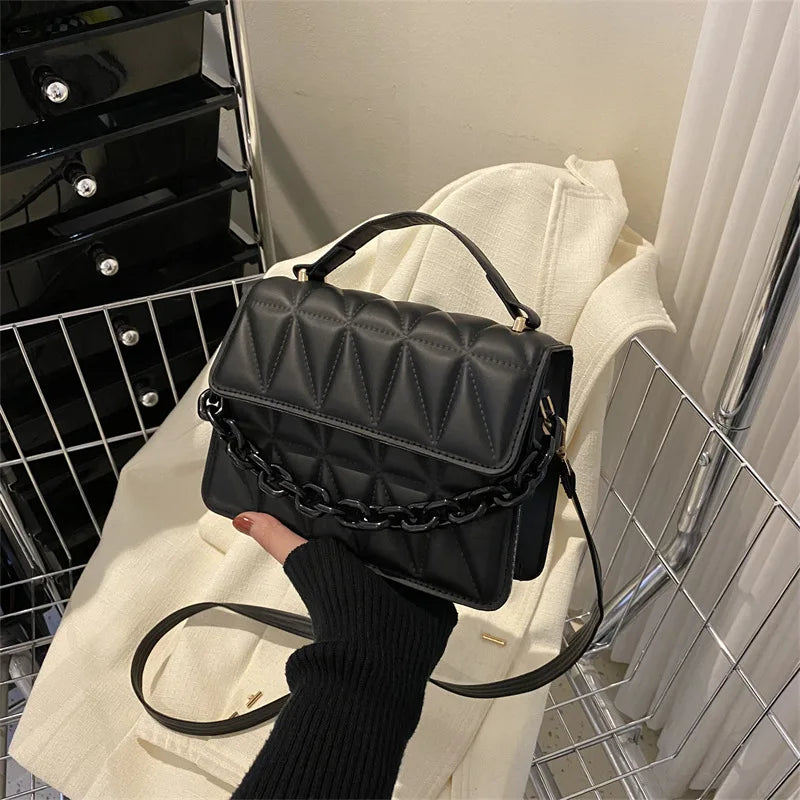 Mini Casual Quilted Crossbody Bag with Magnetic Closure and Adjustable Strap,Small Handbag Tote Shoulder Bag for Women Daily Use