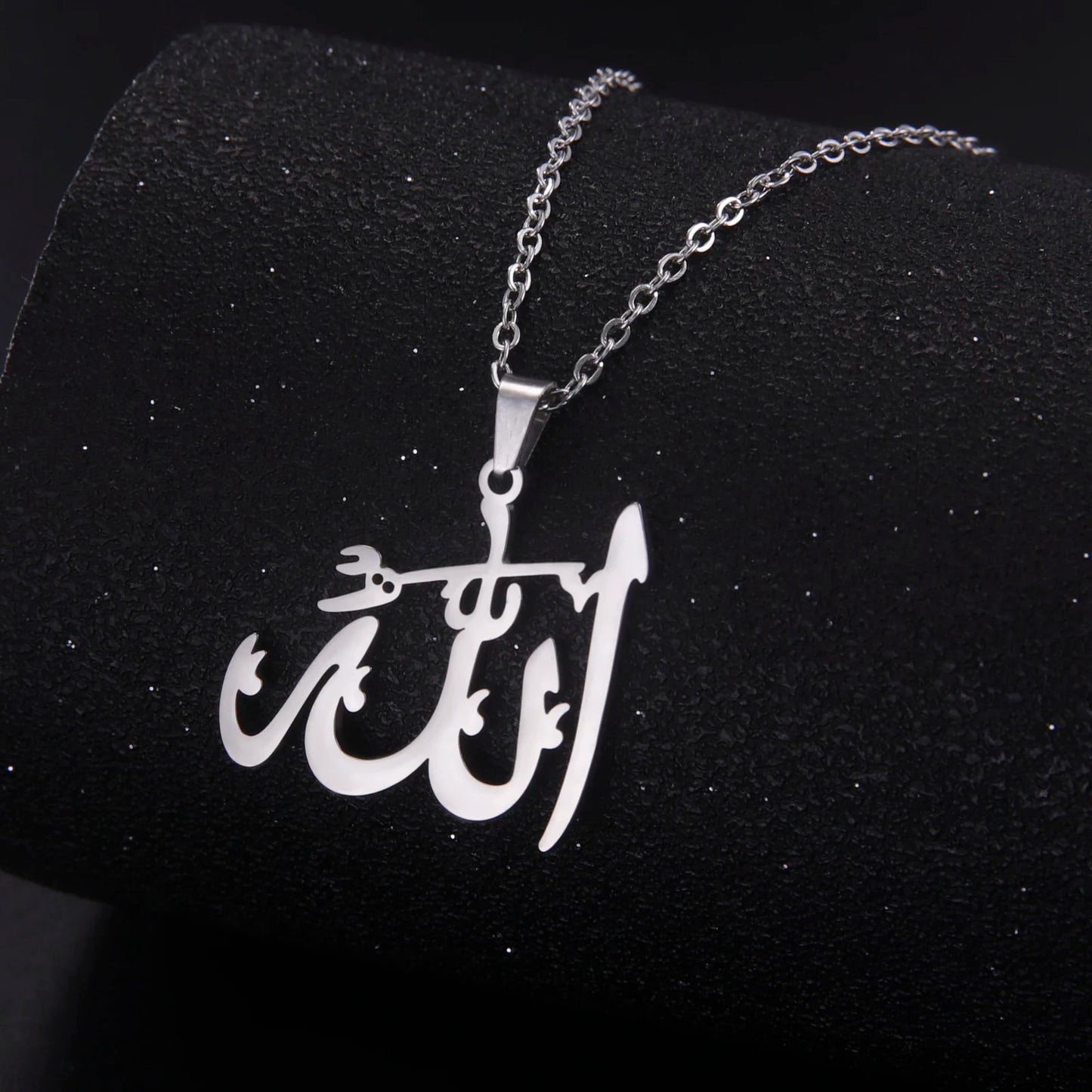 LIKGREAT Arabic Islam Necklace God Allah Pendant Nackchain for Women Men Muslim  Protection Amulet Jewelry Gift