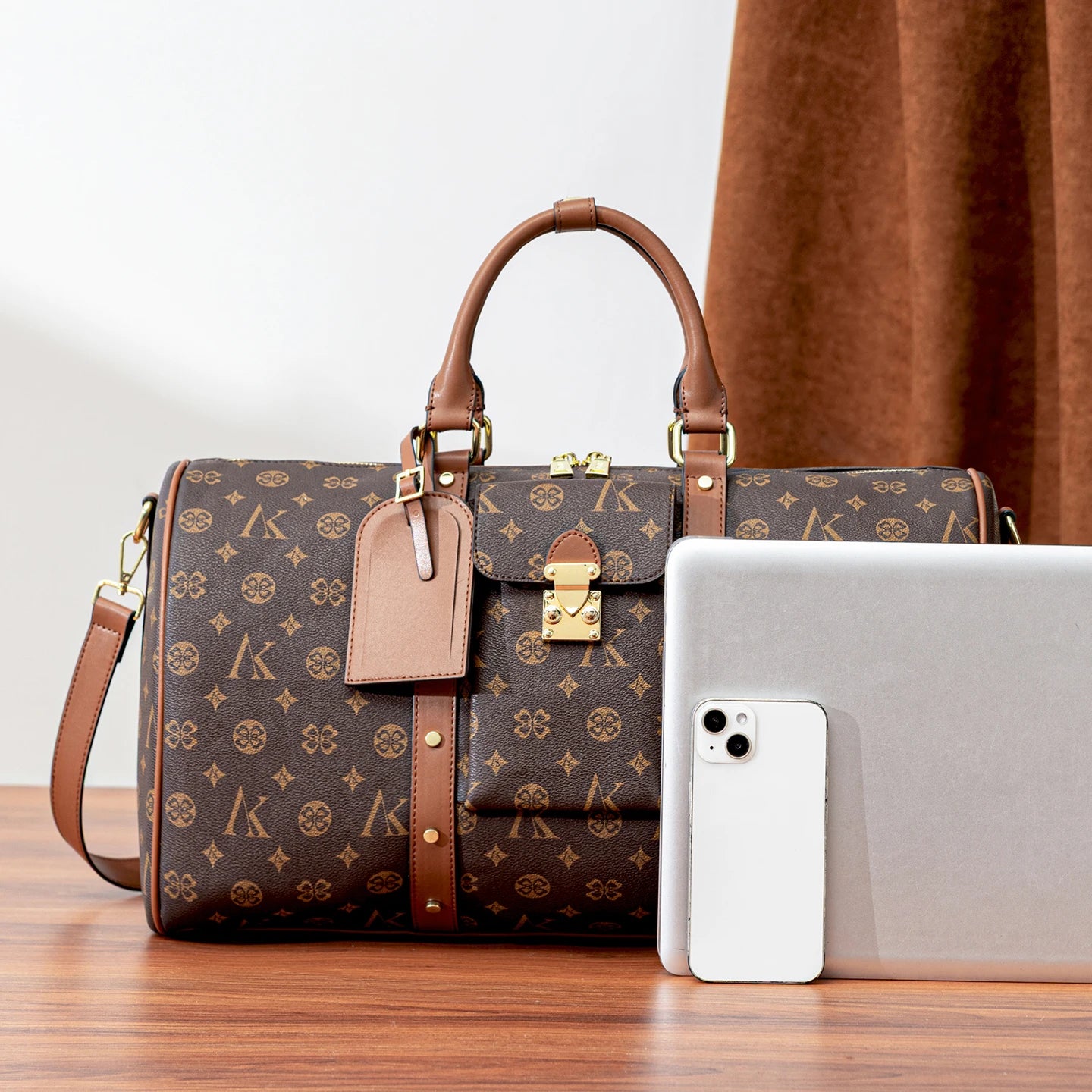 2026 New Fashionable Large Capacity Leisure Travel Bag, Retro Printed Handheld Shoulder Bag, Women's Vacation Bag
